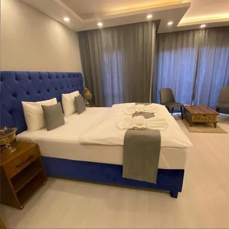 Big Peace Hotel